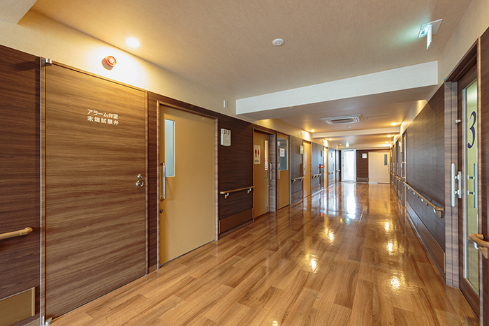 天白老人ホーム(施設紹介)写真：廊下